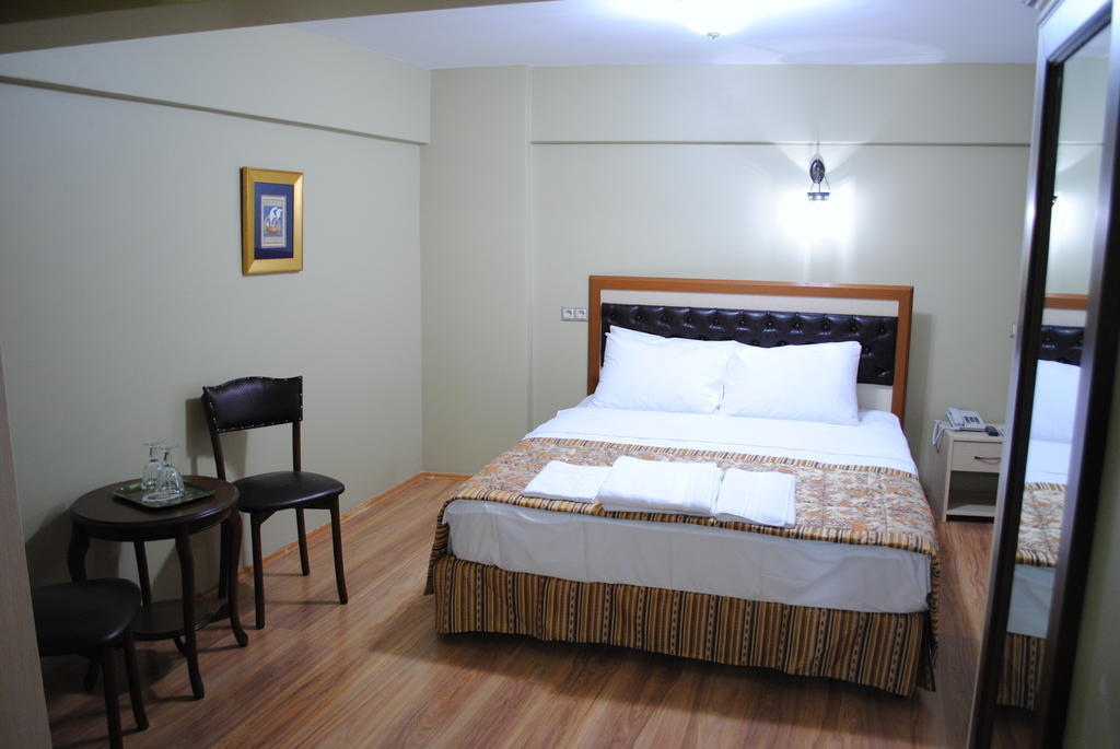 Noahs Ark Hotel Istanbul Room photo