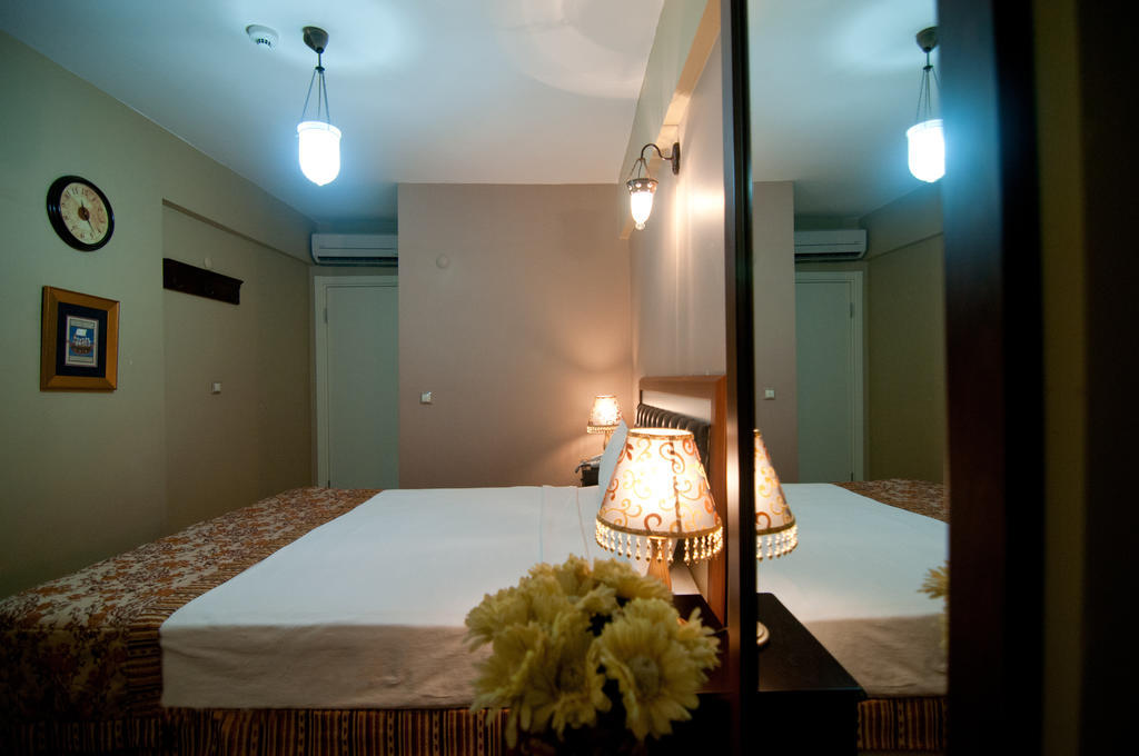 Noahs Ark Hotel Istanbul Room photo