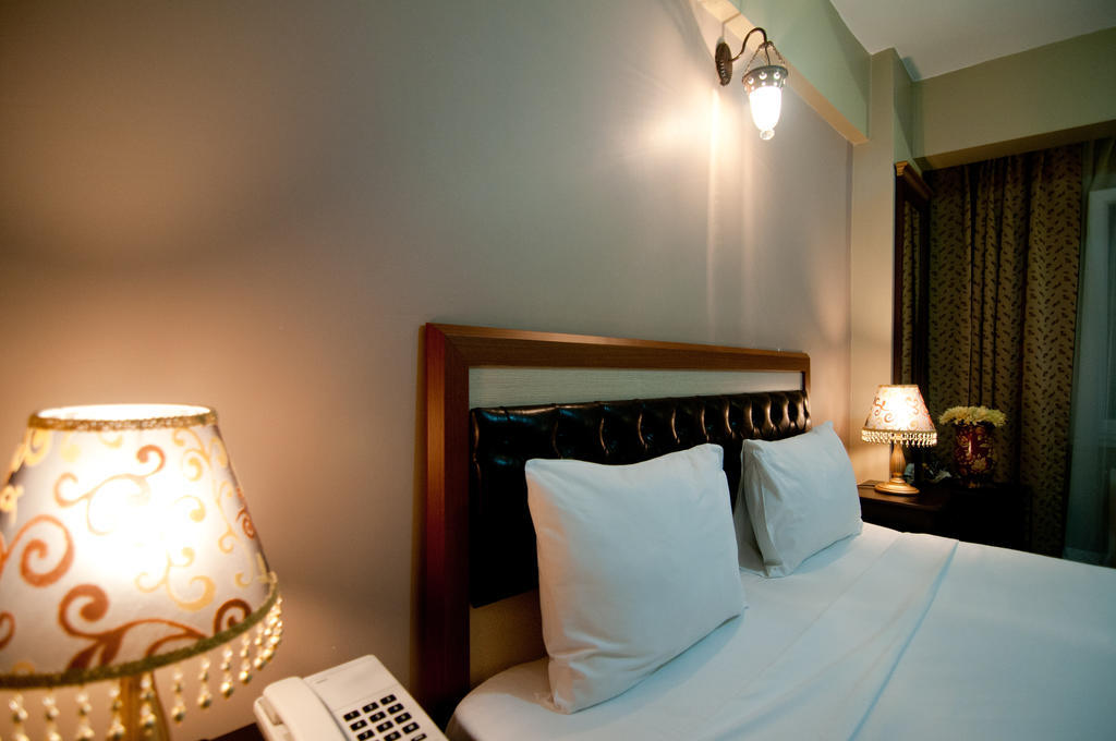 Noahs Ark Hotel Istanbul Room photo